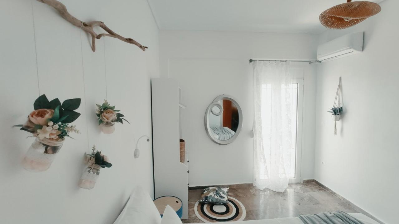 Blue Paradise Apartment Achlia Zimmer foto