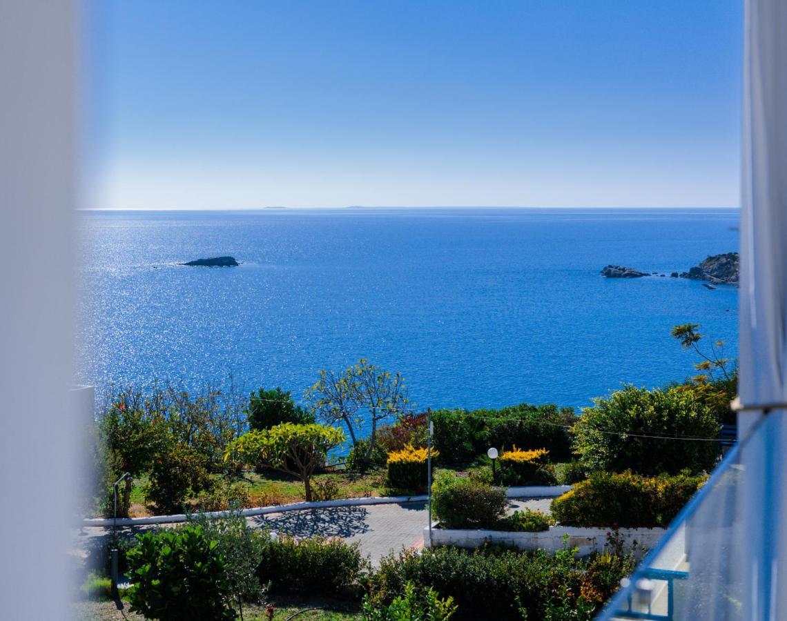 Blue Paradise Apartment Achlia Exterior foto